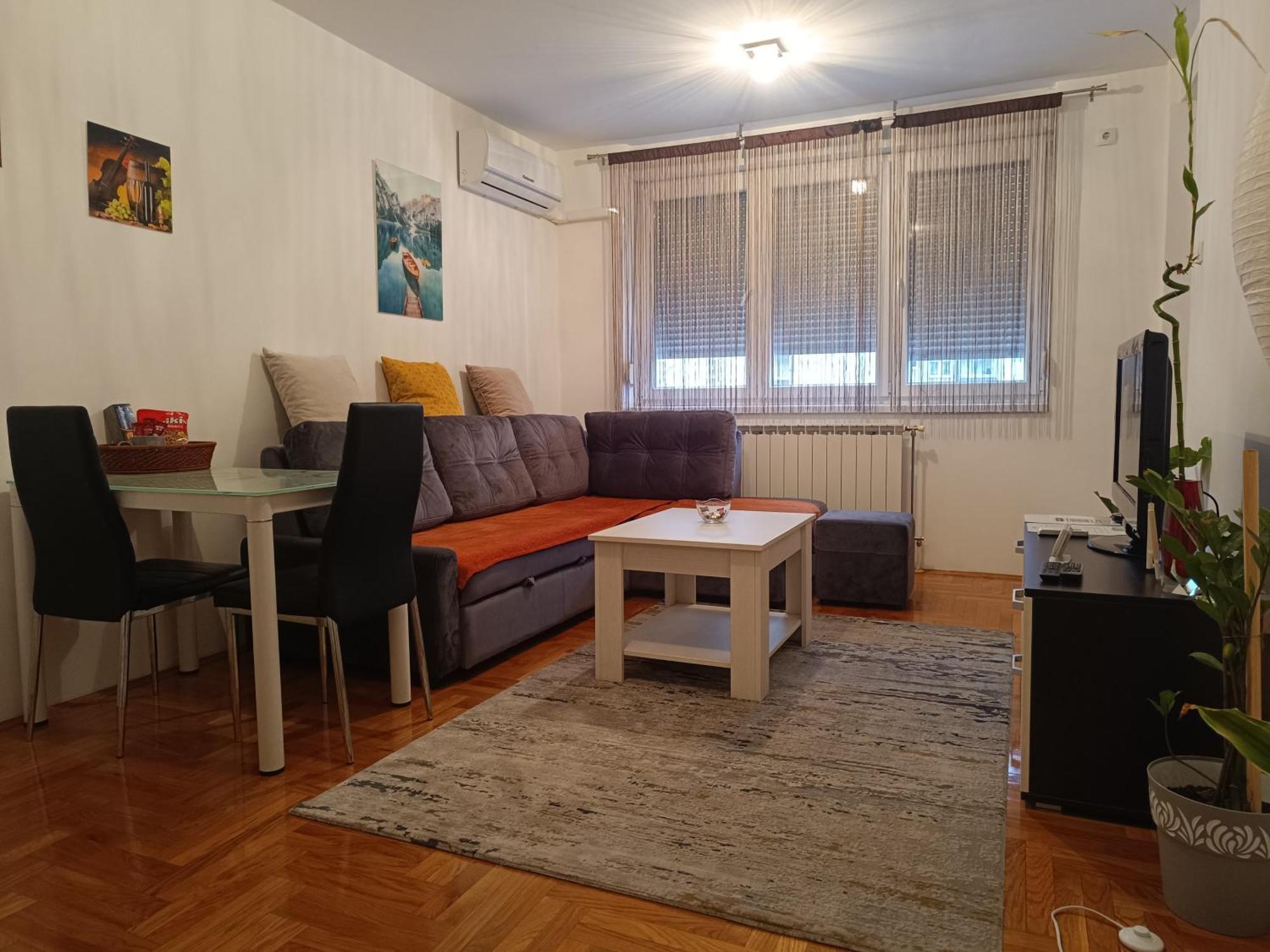 Bk Apartment, Istocno Sarajevo, Lukavica Dış mekan fotoğraf