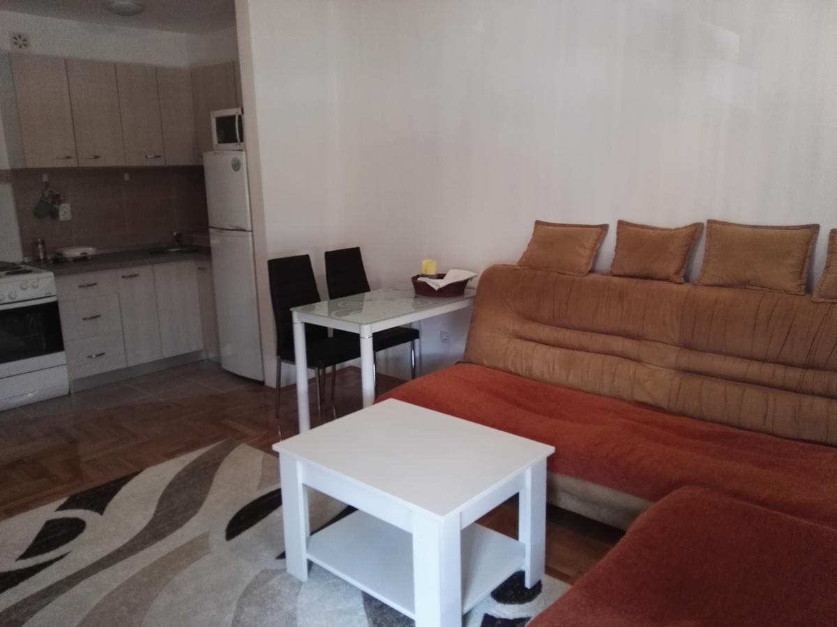 Bk Apartment, Istocno Sarajevo, Lukavica Dış mekan fotoğraf